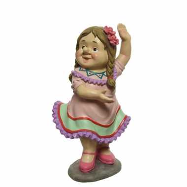 Dansende tuinkabouter vrouw tuinbeeld 27 cm van polystone tuinbeeldje